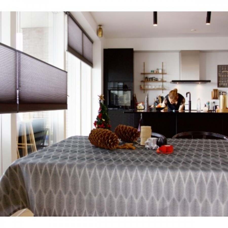 EngholmLeafDamaskdugGr-01