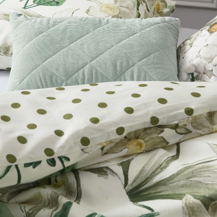 EssenzaRosaleeCremeSengest-02